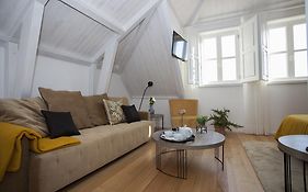 Belomont52 Guest House